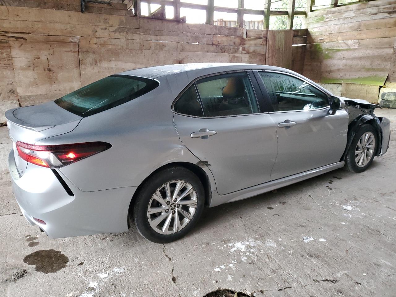 TOYOTA CAMRY SE NIGHT SHADE