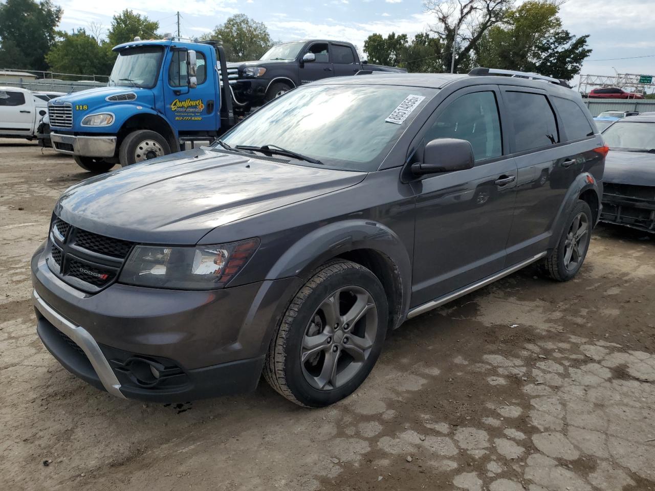 DODGE JOURNEY CROSSROAD