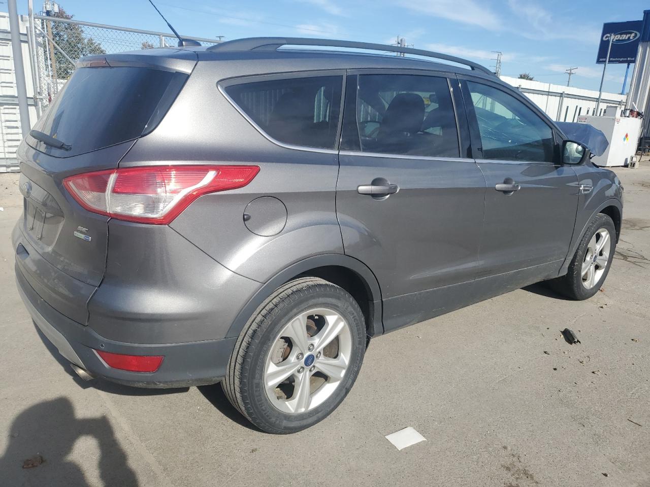 FORD ESCAPE SE
