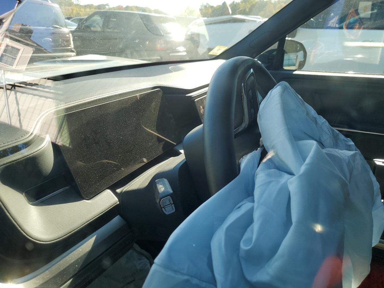 RIVIAN R1S ADVENTURE