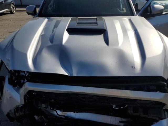 2025 TOYOTA 4RUNNER SR #3317025098