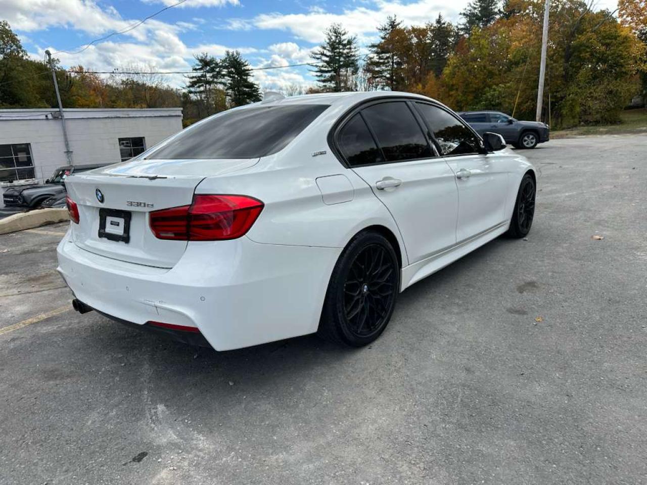 BMW 3 SERIES 330E