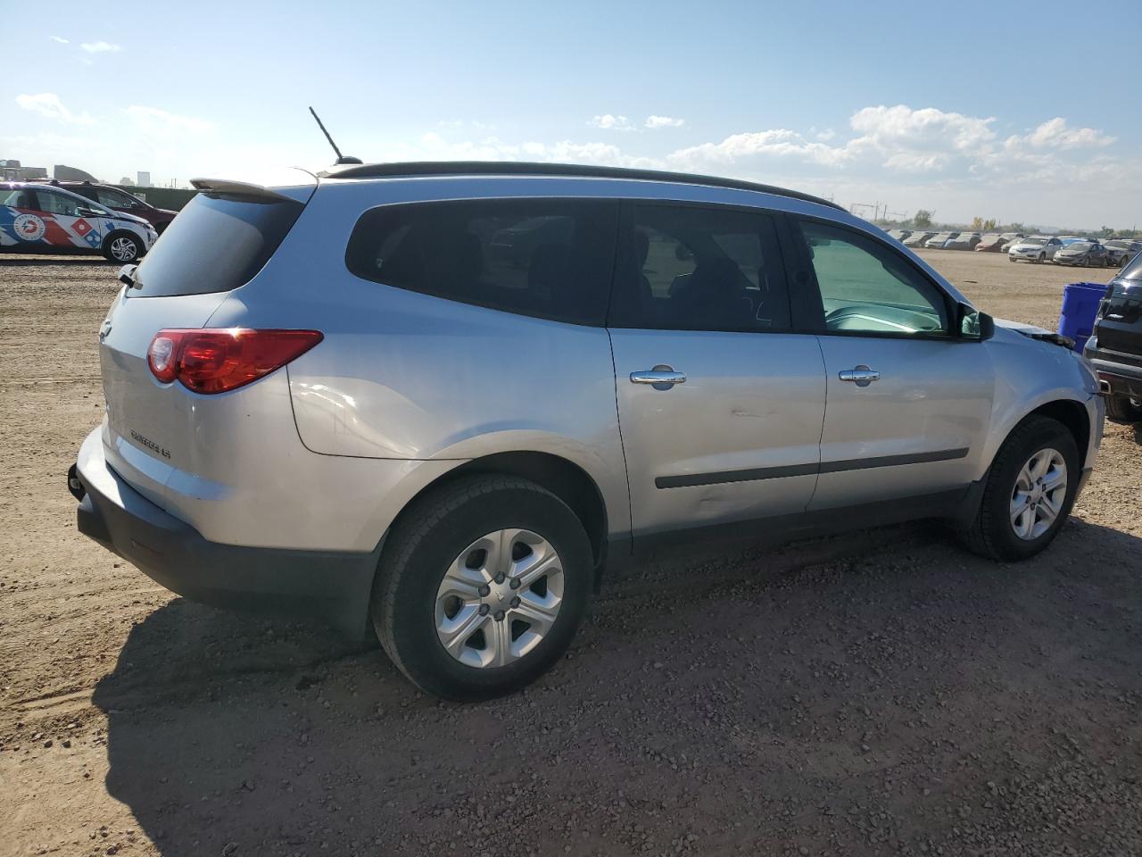 CHEVROLET TRAVERSE LS