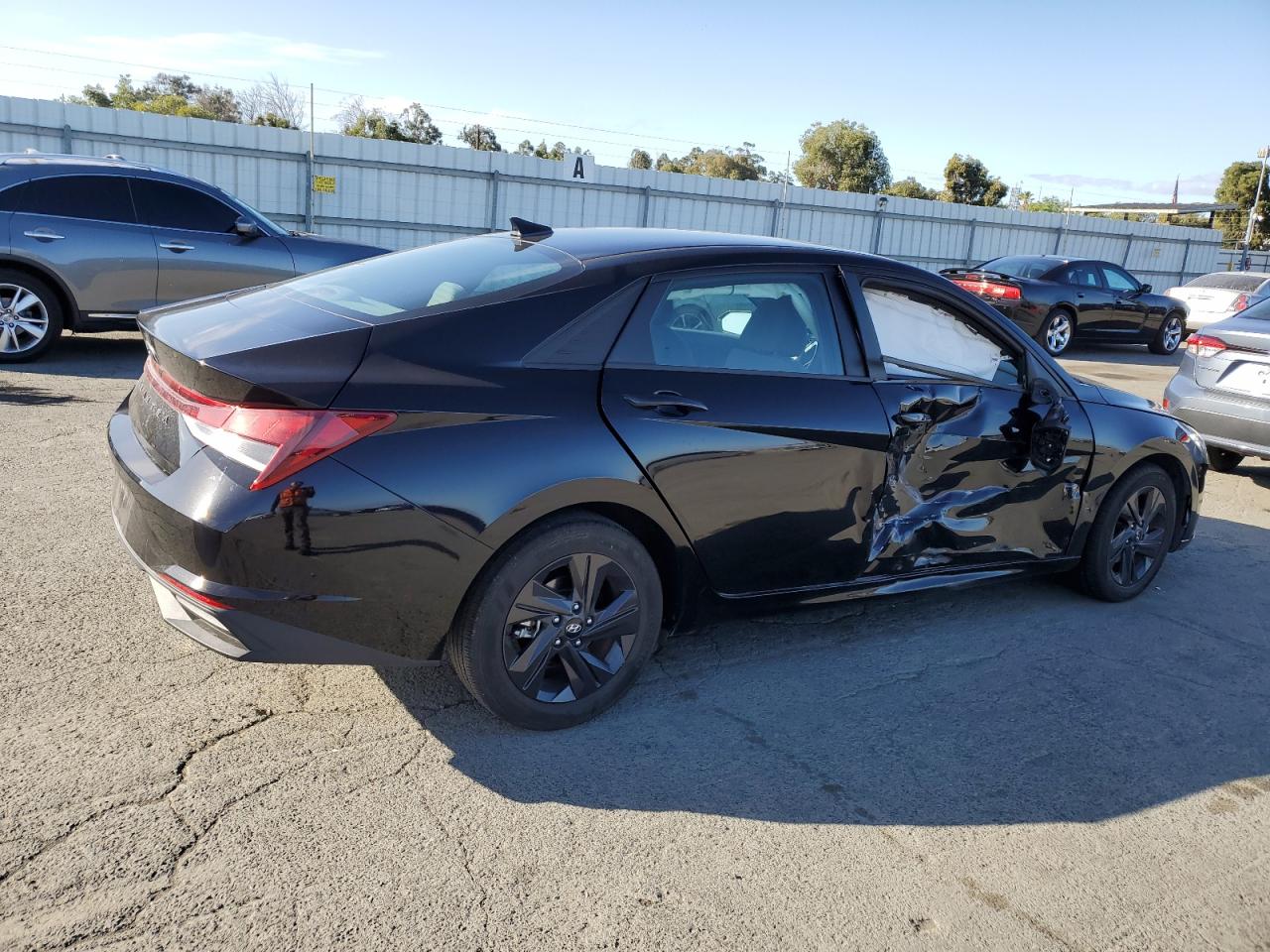 Lot #3302687038 2022 HYUNDAI ELANTRA SE