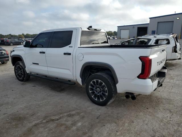 2022 TOYOTA TUNDRA CRE 5TFJA5AB0NX010301