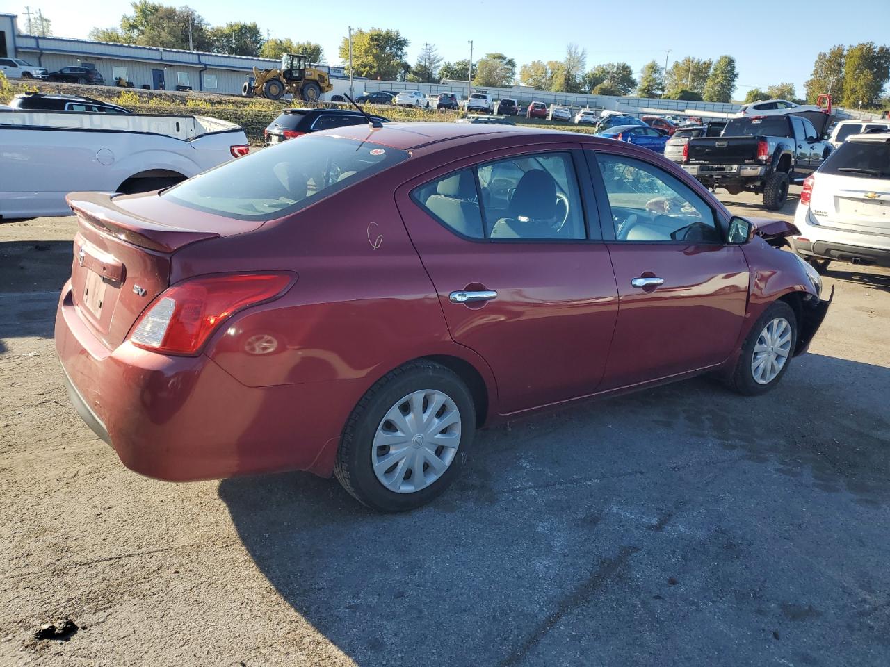 NISSAN VERSA S