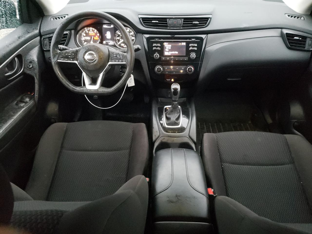 NISSAN ROGUE SPORT S