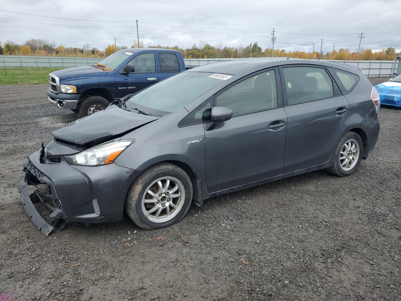 TOYOTA PRIUS V