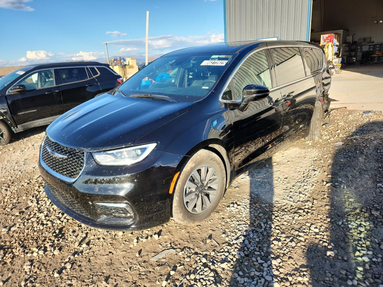 CHRYSLER PACIFICA HYBRID SELECT