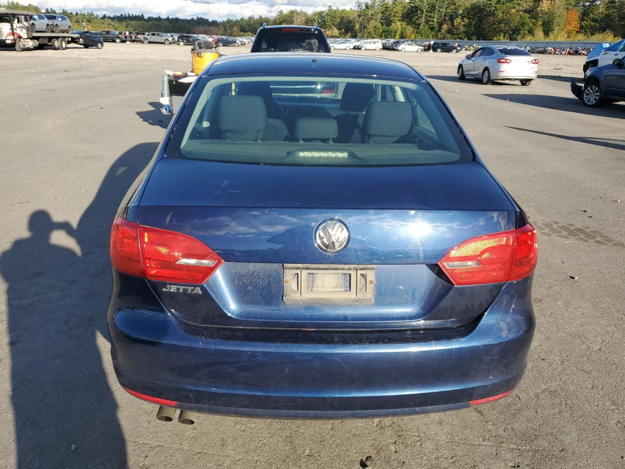 VOLKSWAGEN JETTA BASE