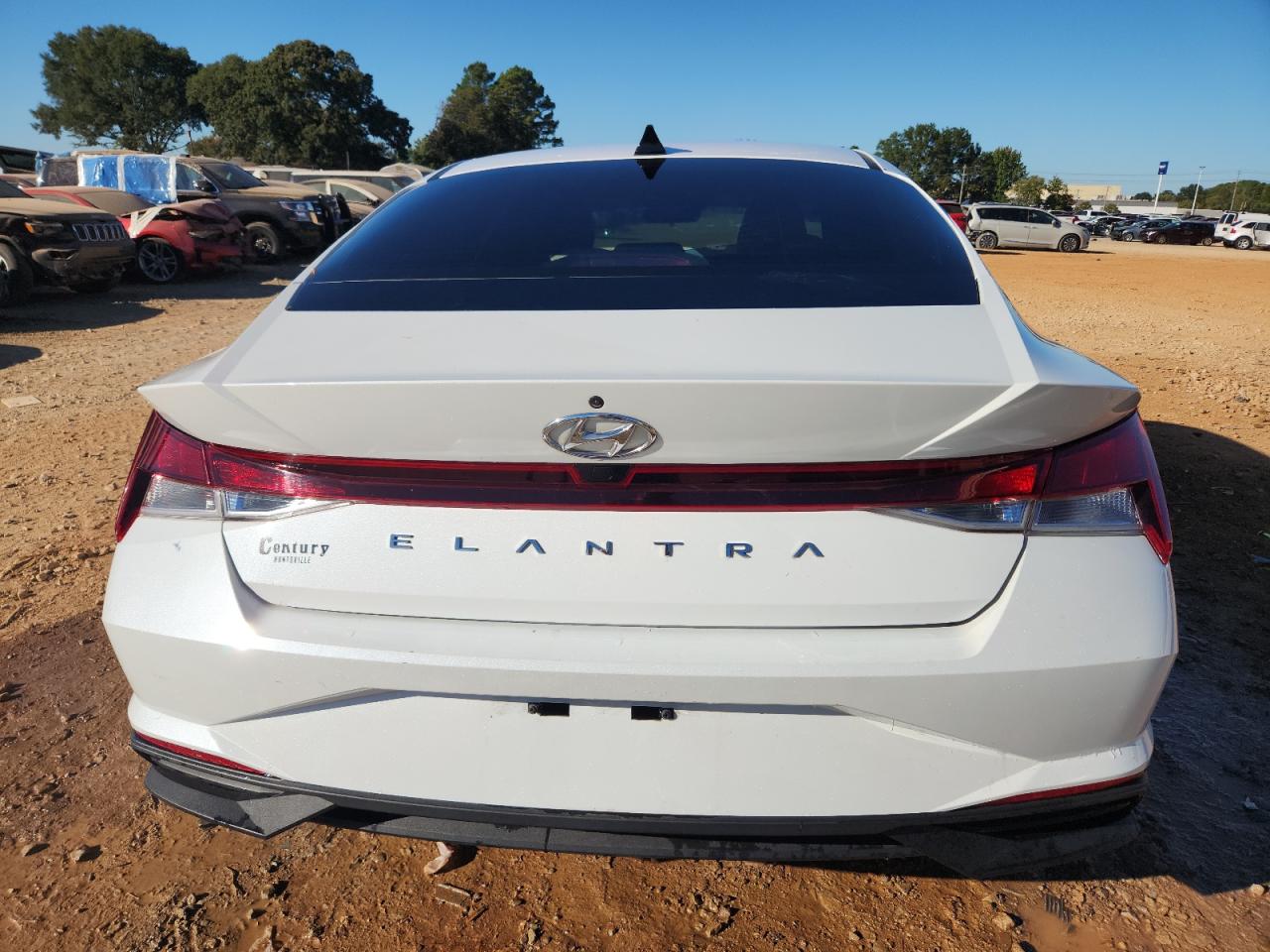 HYUNDAI ELANTRA SEL