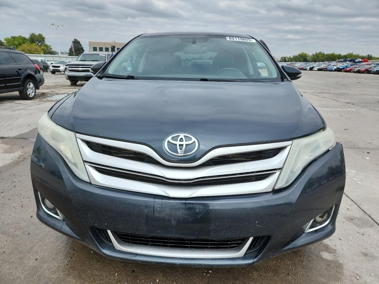 TOYOTA VENZA LE