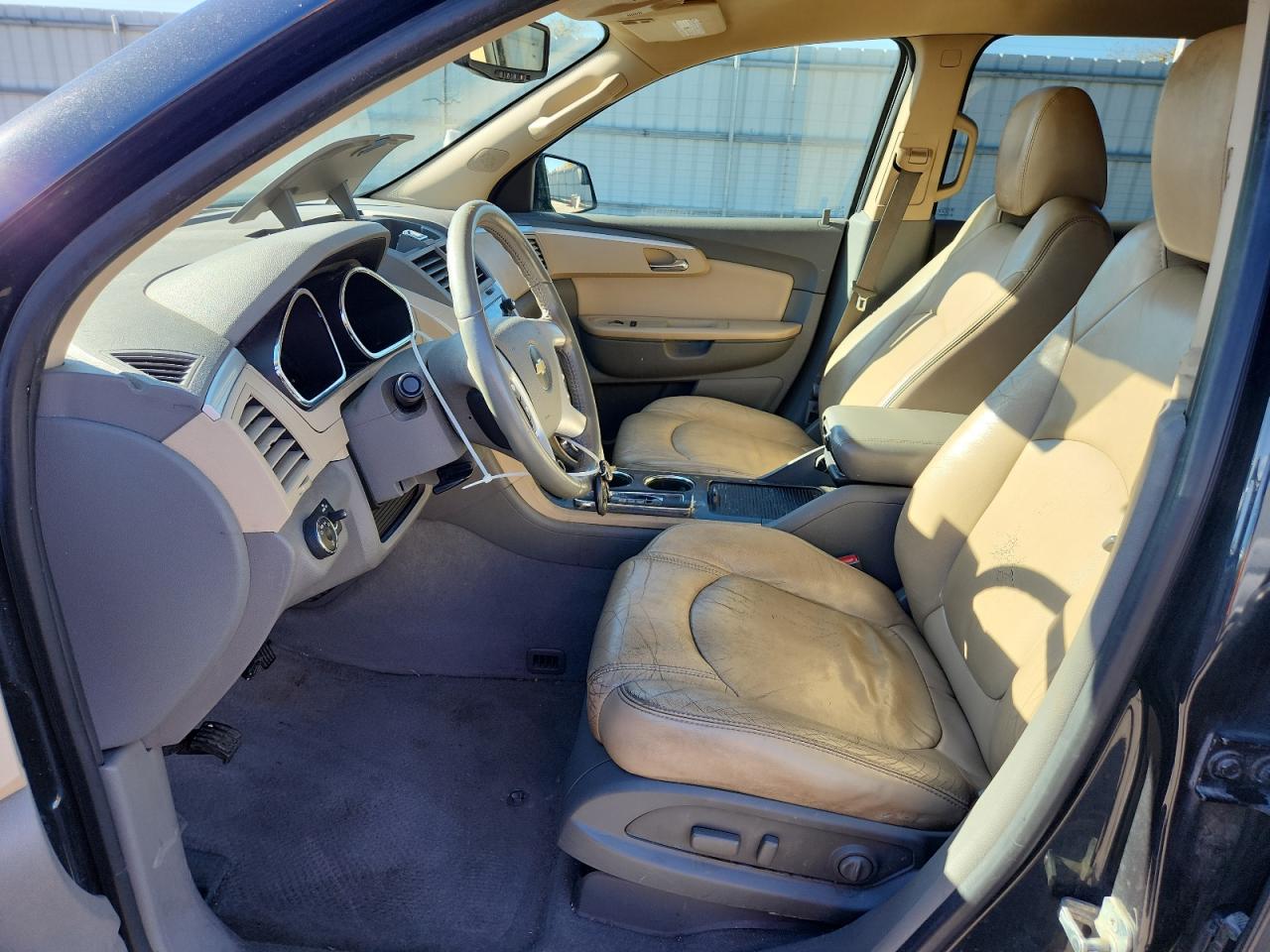 CHEVROLET TRAVERSE LT