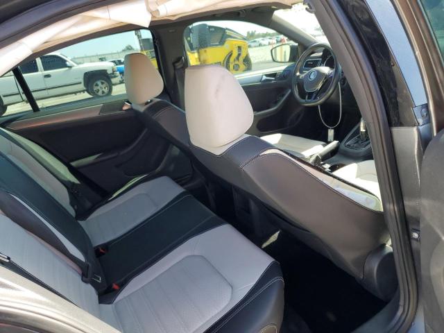 2016 VOLKSWAGEN JETTA SPOR - 3VWD17AJ5GM234279