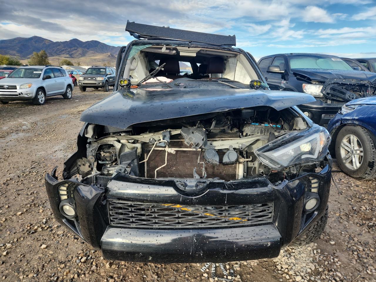 TOYOTA 4RUNNER SR5/SR5 PREMIUM