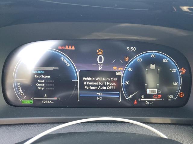 2025 TOYOTA CROWN SIGN #3301946434