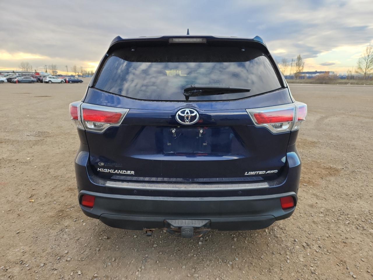 TOYOTA HIGHLANDER LIMITED