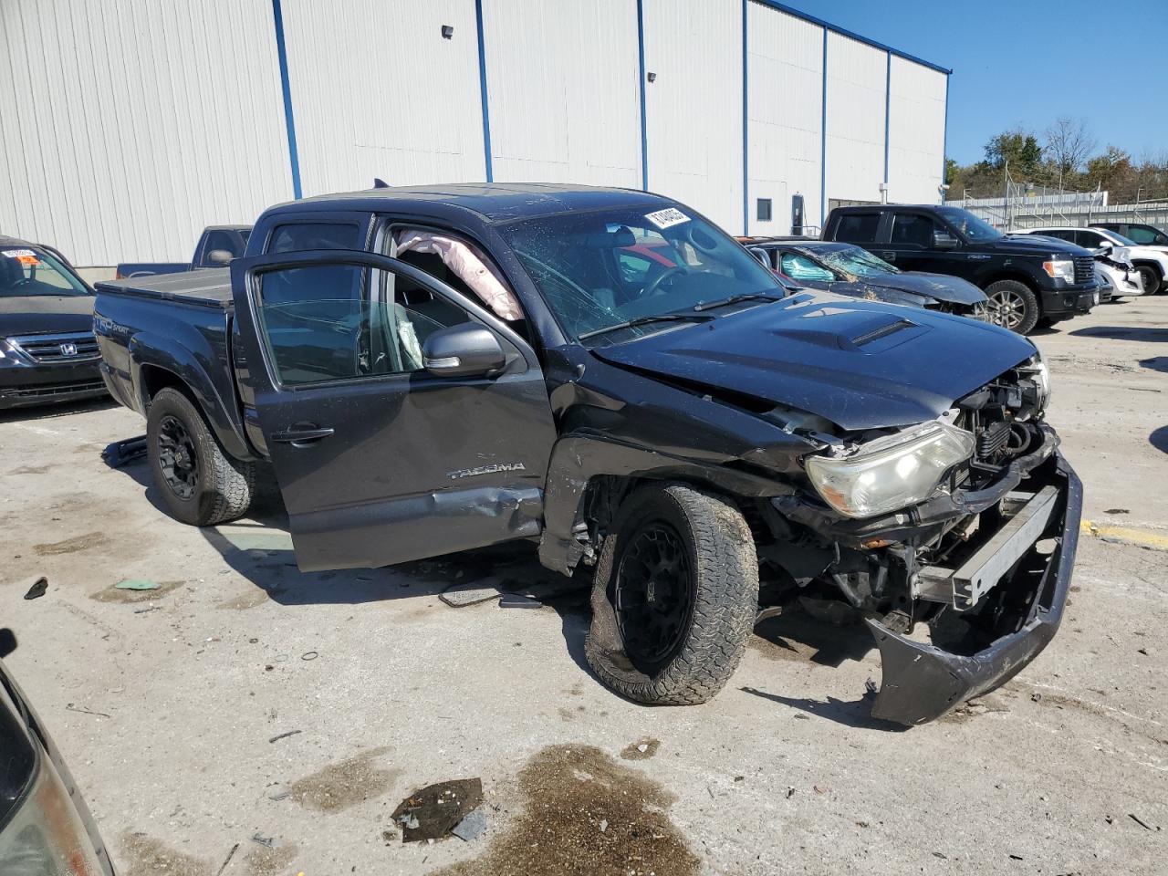 TOYOTA TACOMA DOUBLE CAB