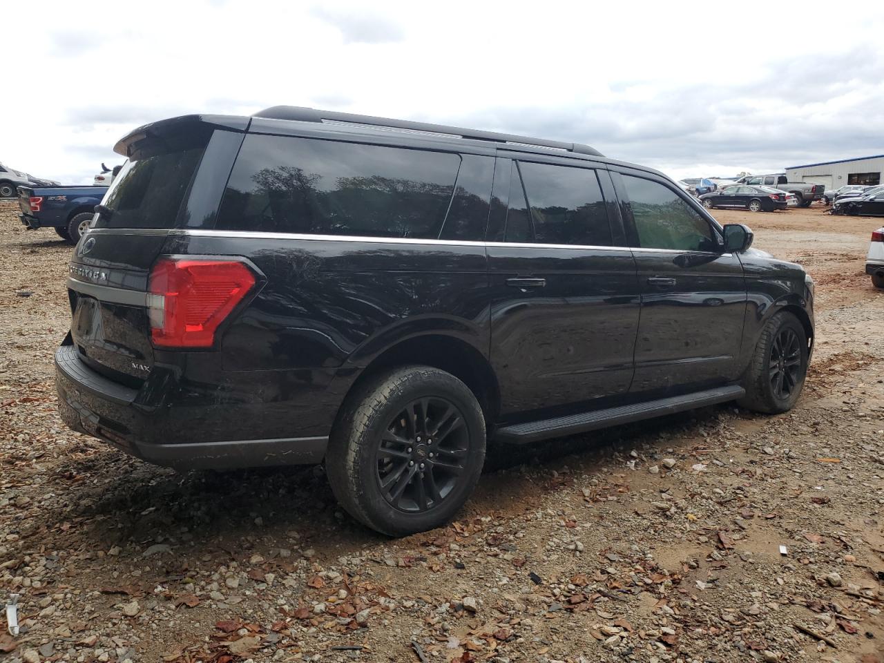 FORD EXPEDITION MAX XLT