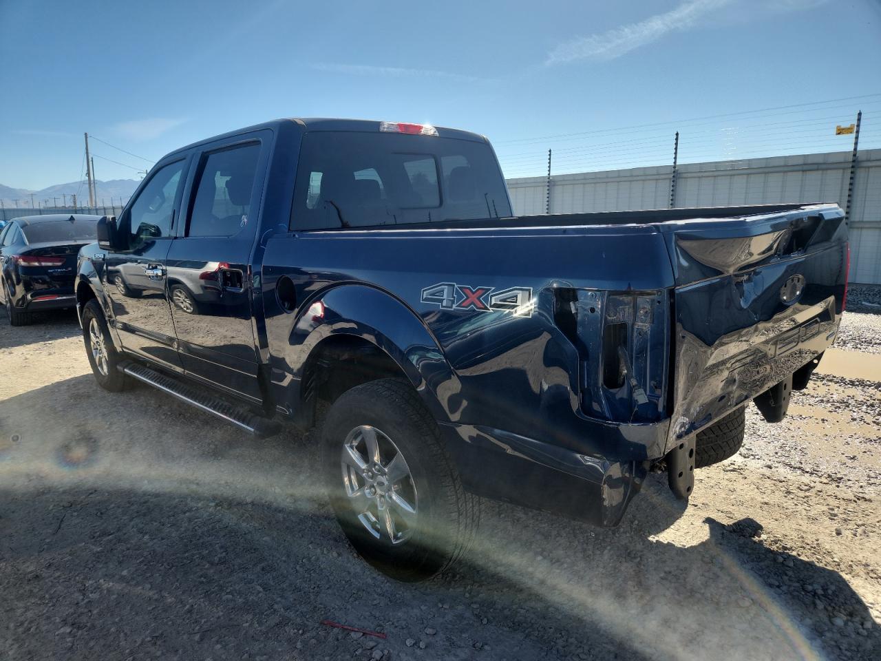 FORD F-150 SUPERCREW