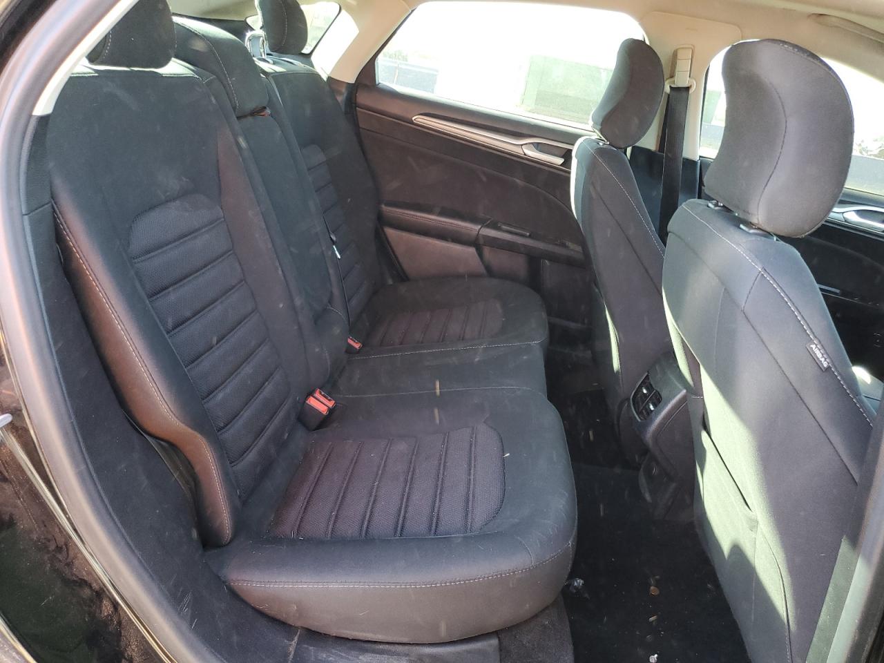 FORD FUSION SE HYBRID