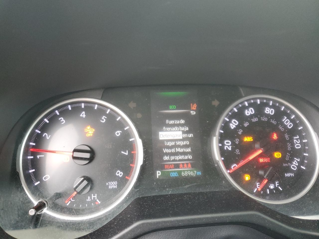 TOYOTA RAV4 XLE PREMIUM