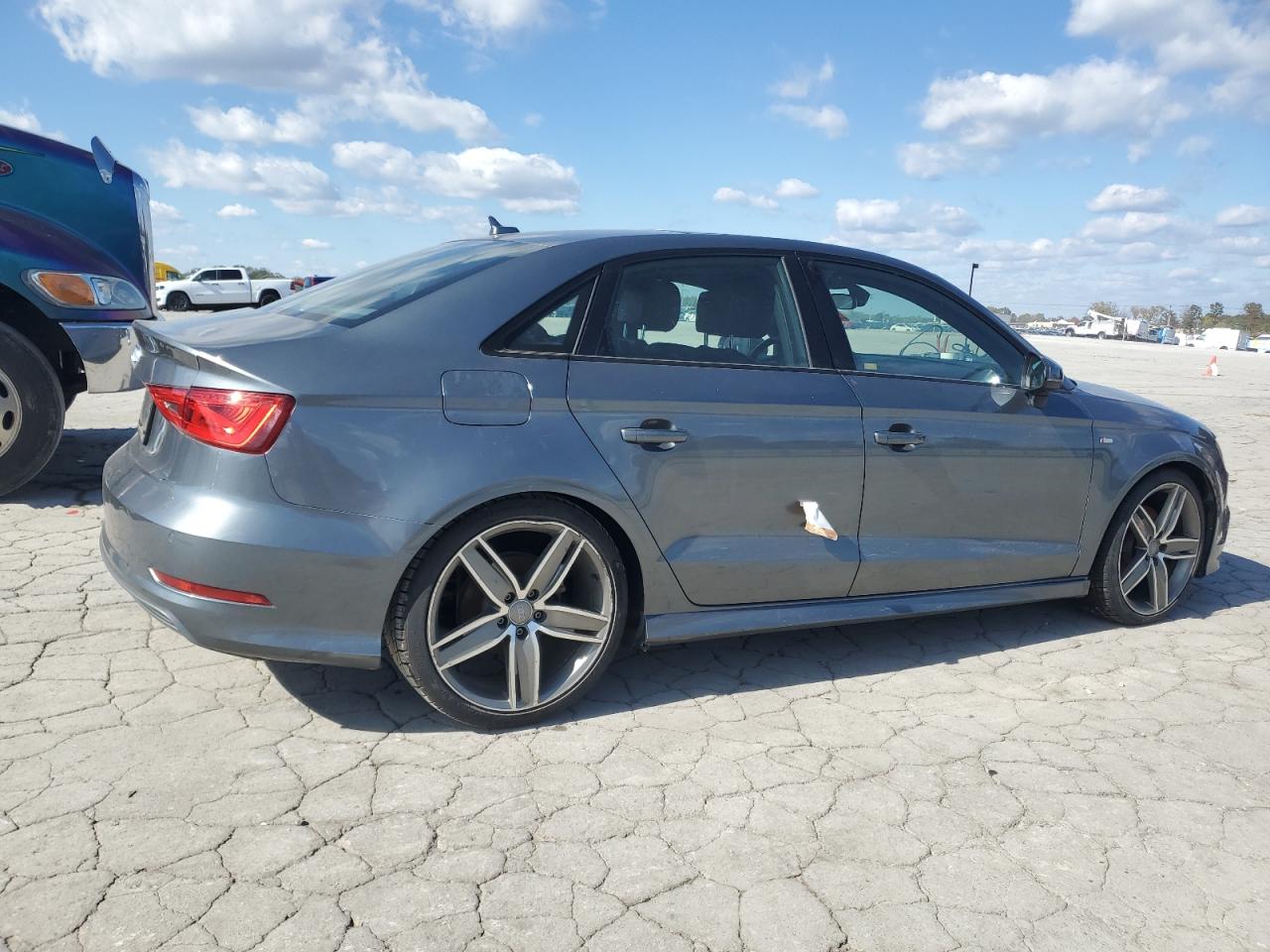 AUDI A3 PREMIUM