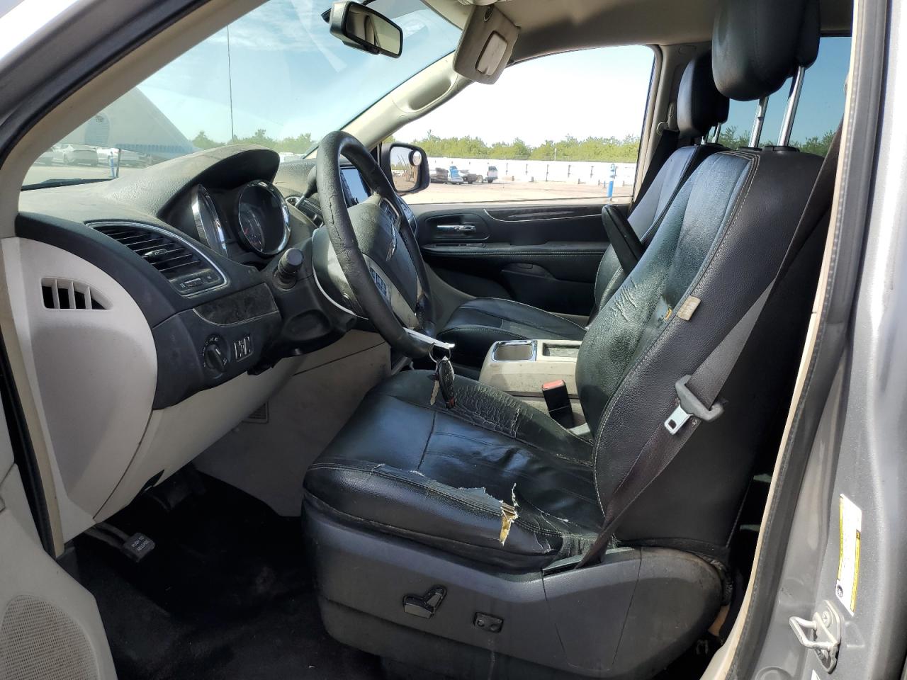 CHRYSLER TOWN & COUNTRY TOURING