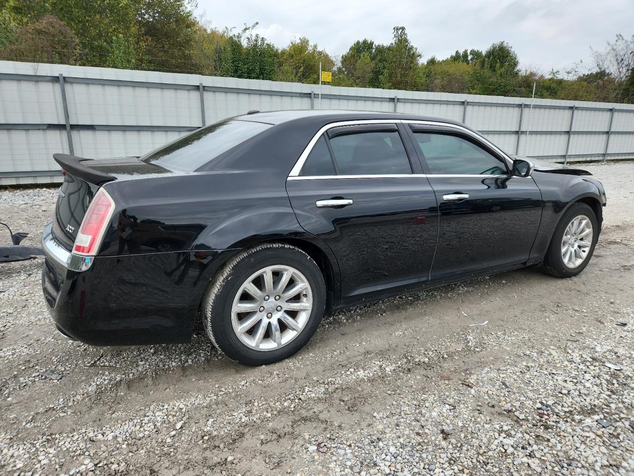 Lot #3311543233 2012 CHRYSLER 300 LIMITE