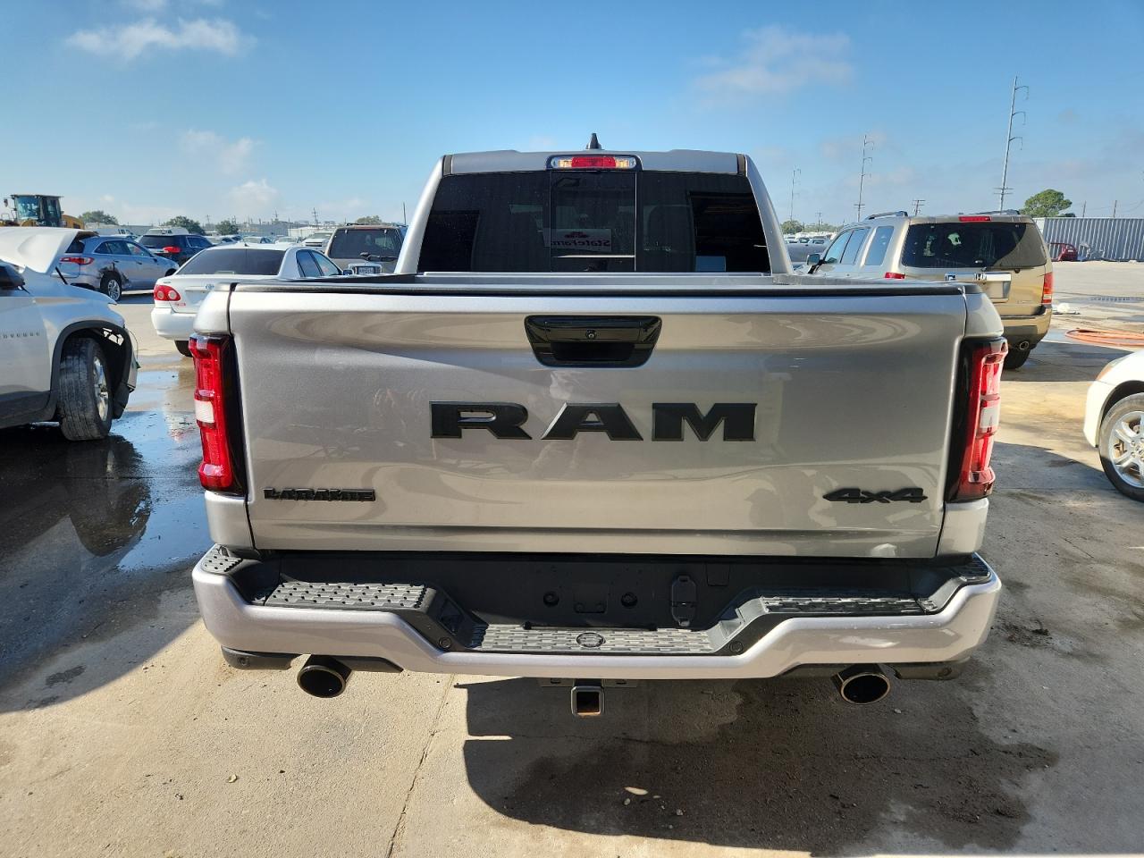 RAM 1500 LARAMIE