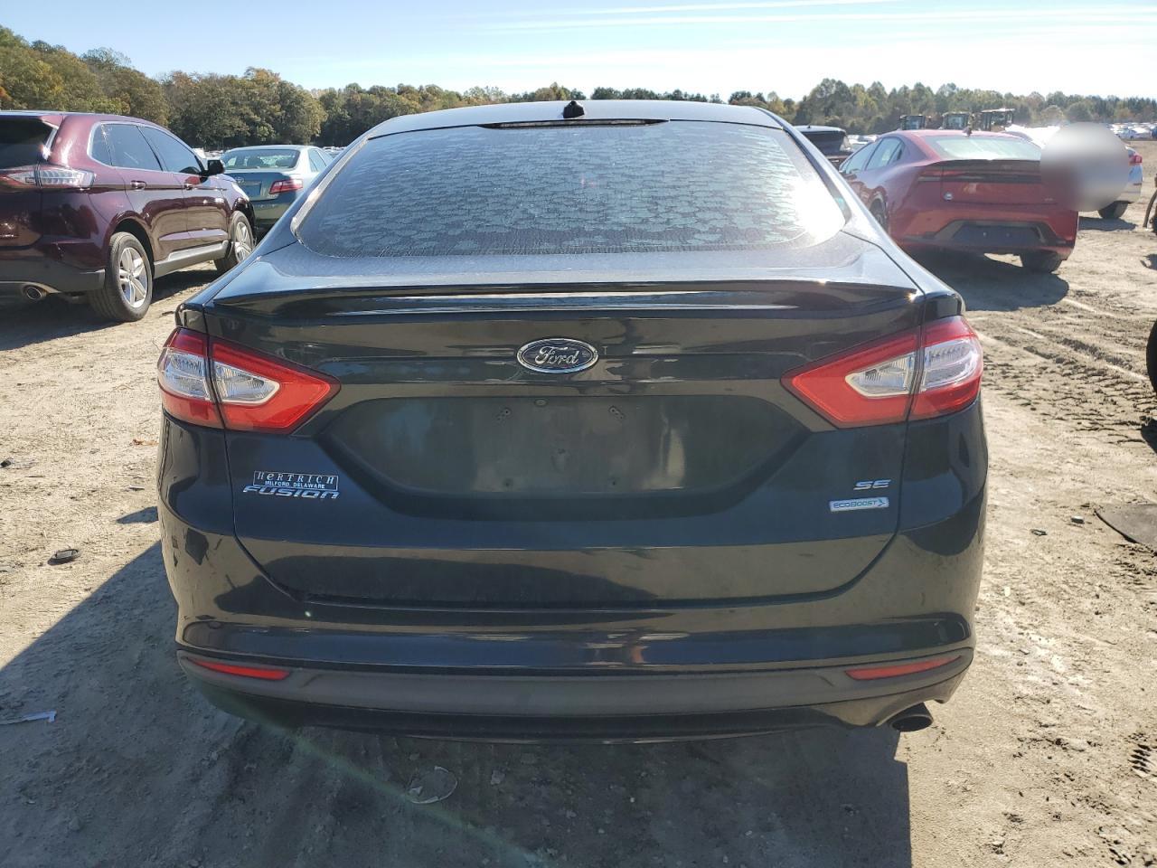 FORD FUSION SE
