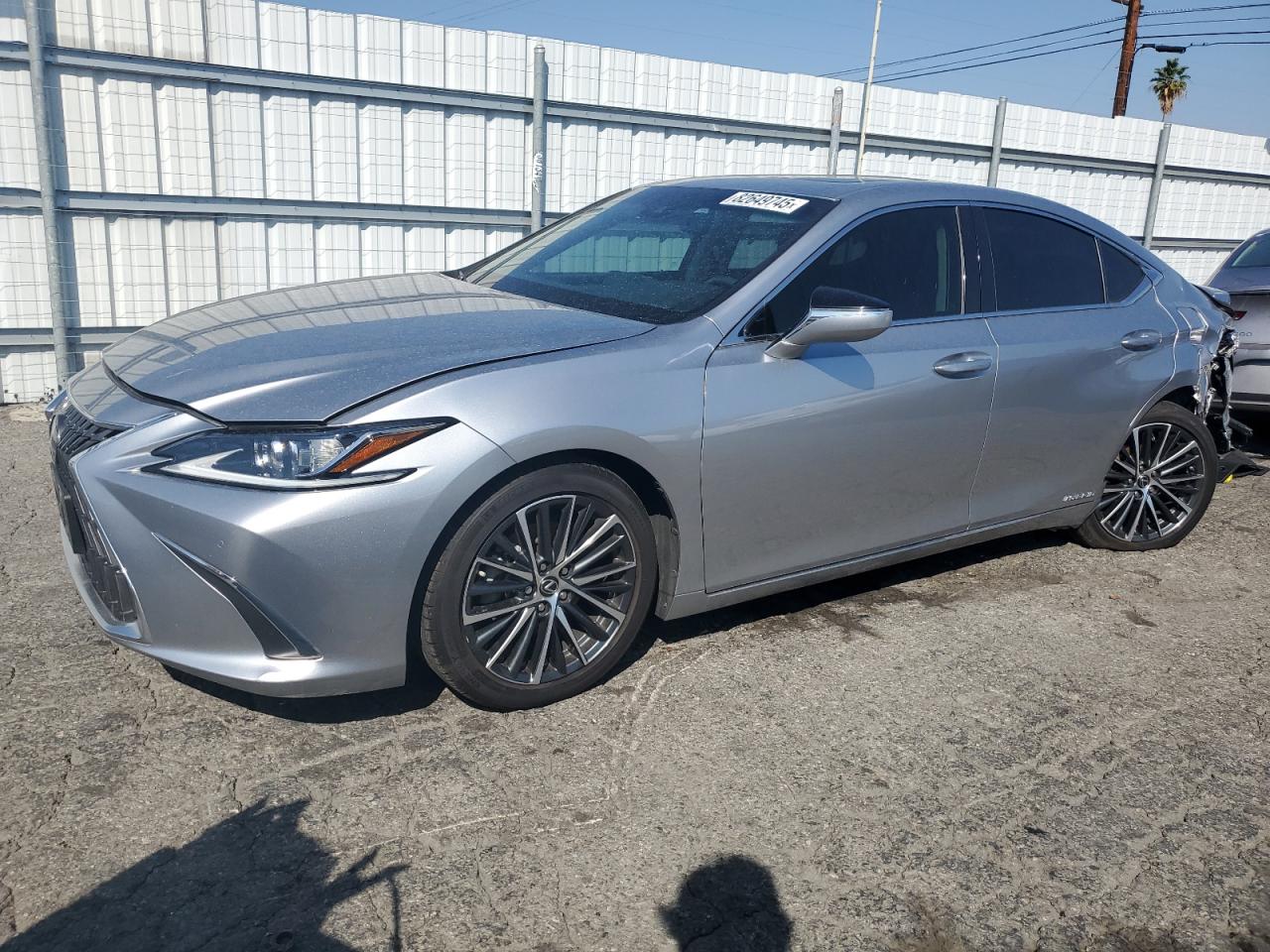 LEXUS ES 300H BASE
