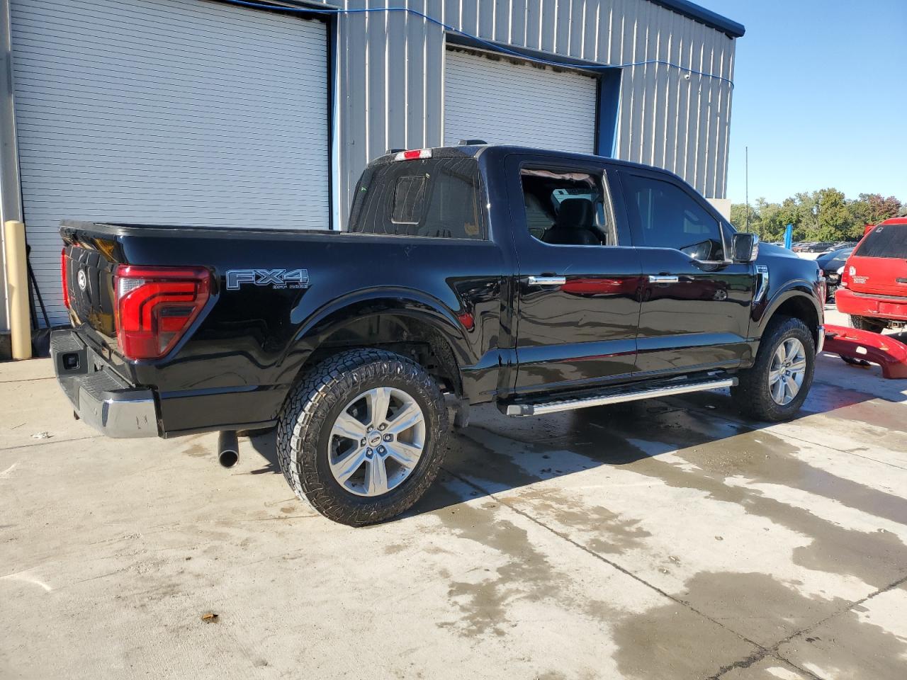 FORD F-150 LARIAT