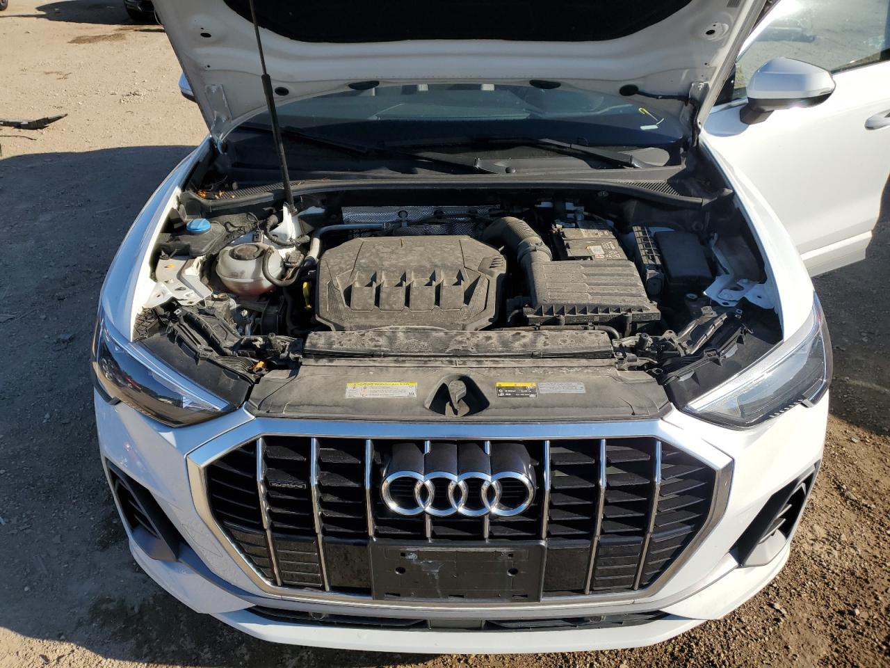 AUDI Q3 PREMIUM S LINE