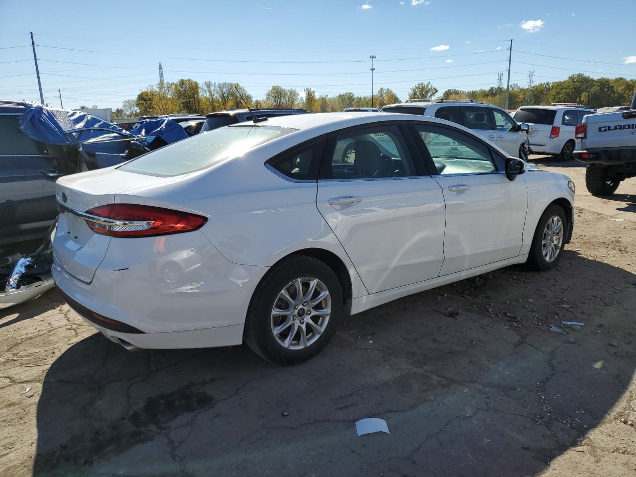 FORD FUSION S