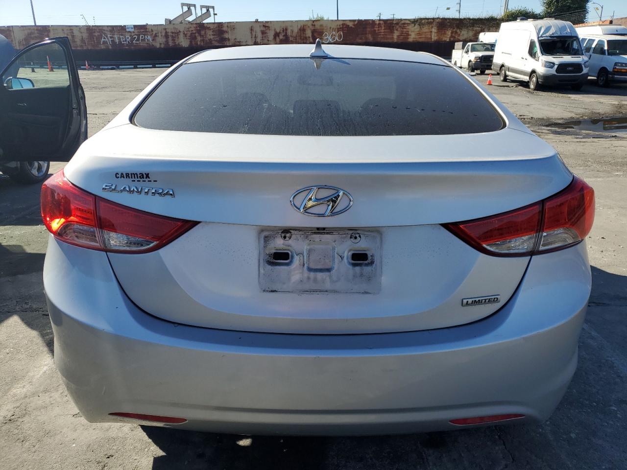 HYUNDAI ELANTRA GLS