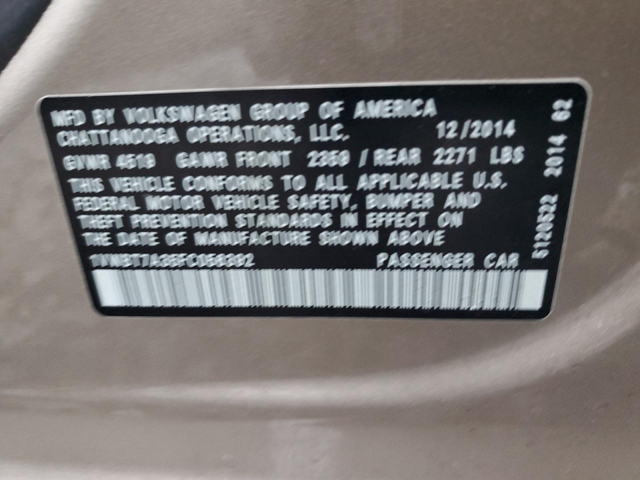 VOLKSWAGEN PASSAT SE