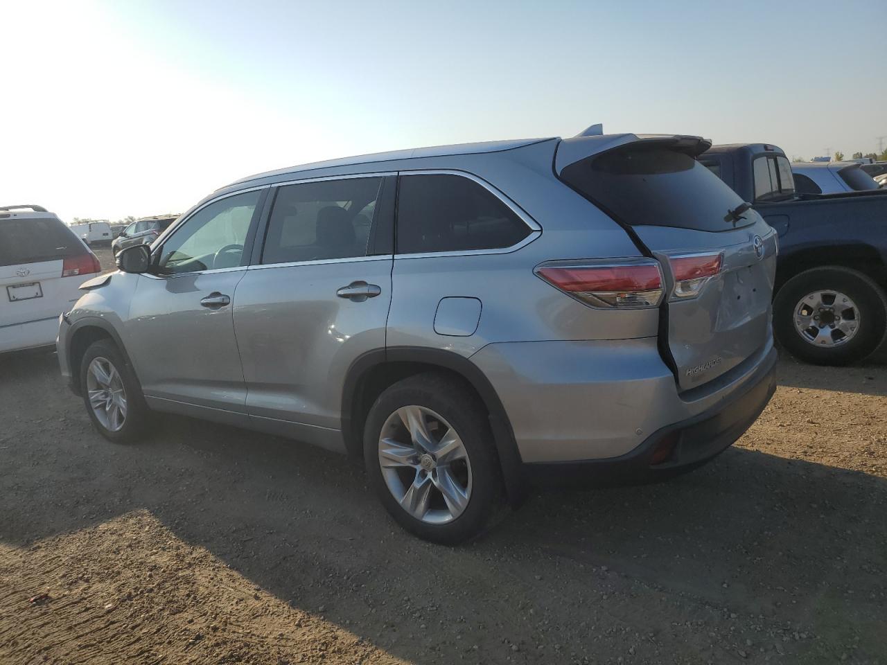 TOYOTA HIGHLANDER LIMITED