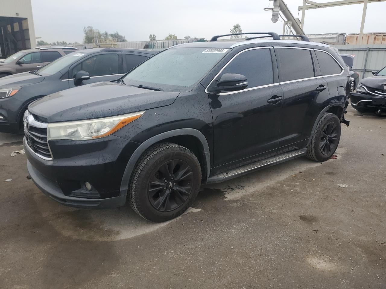TOYOTA HIGHLANDER XLE