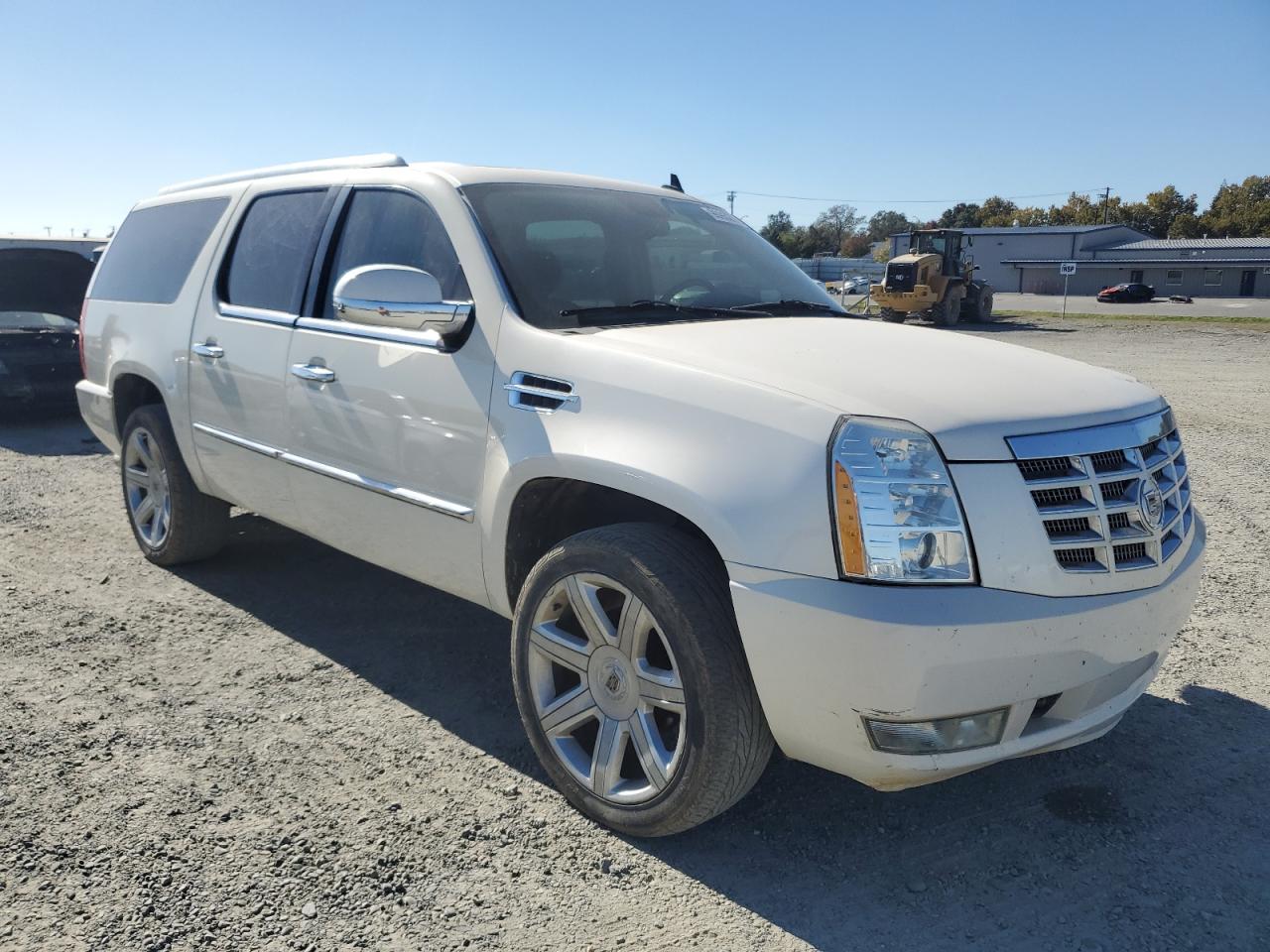 CADILLAC ESCALADE ESV LUXURY