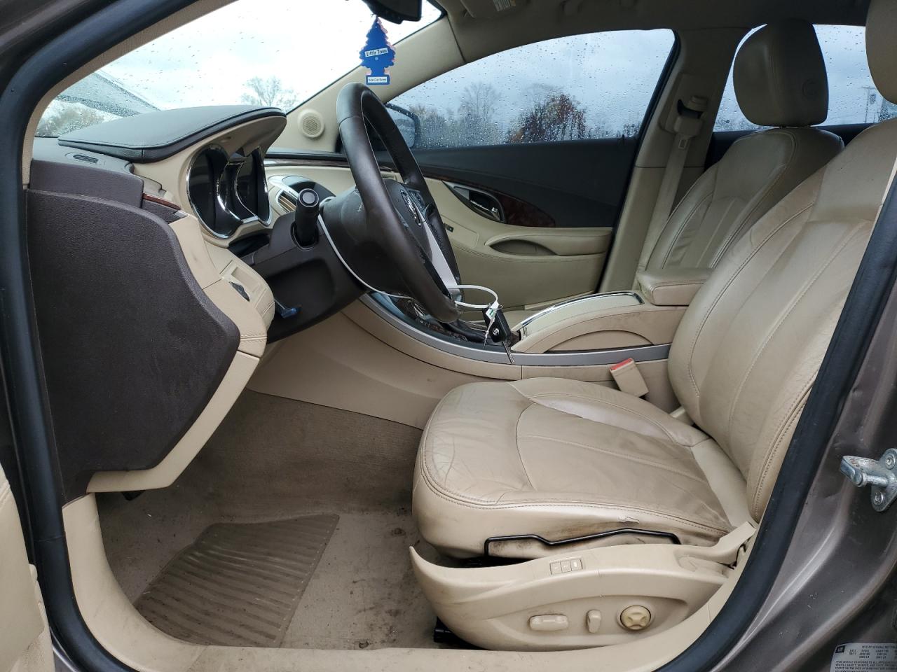 BUICK LACROSSE PREMIUM