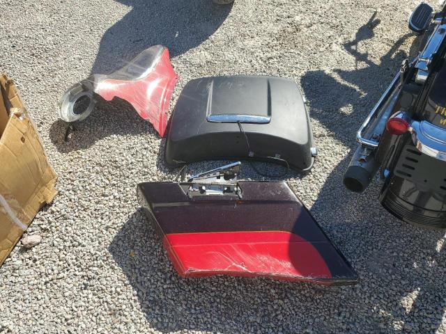 2010 HARLEY-DAVIDSON FLHX - 1HD1KB411AB630577