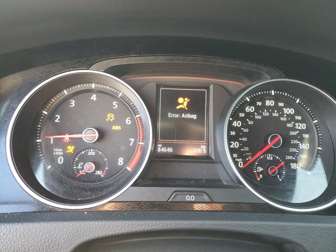 VOLKSWAGEN GOLF GTI S