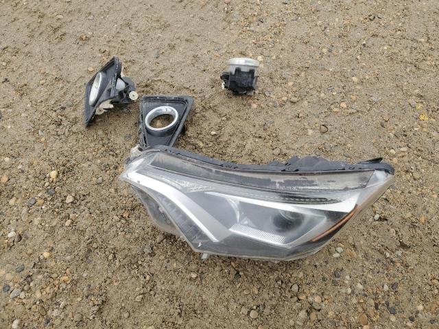 2018 TOYOTA RAV4 HV LE - JTMRJREV7JD199927