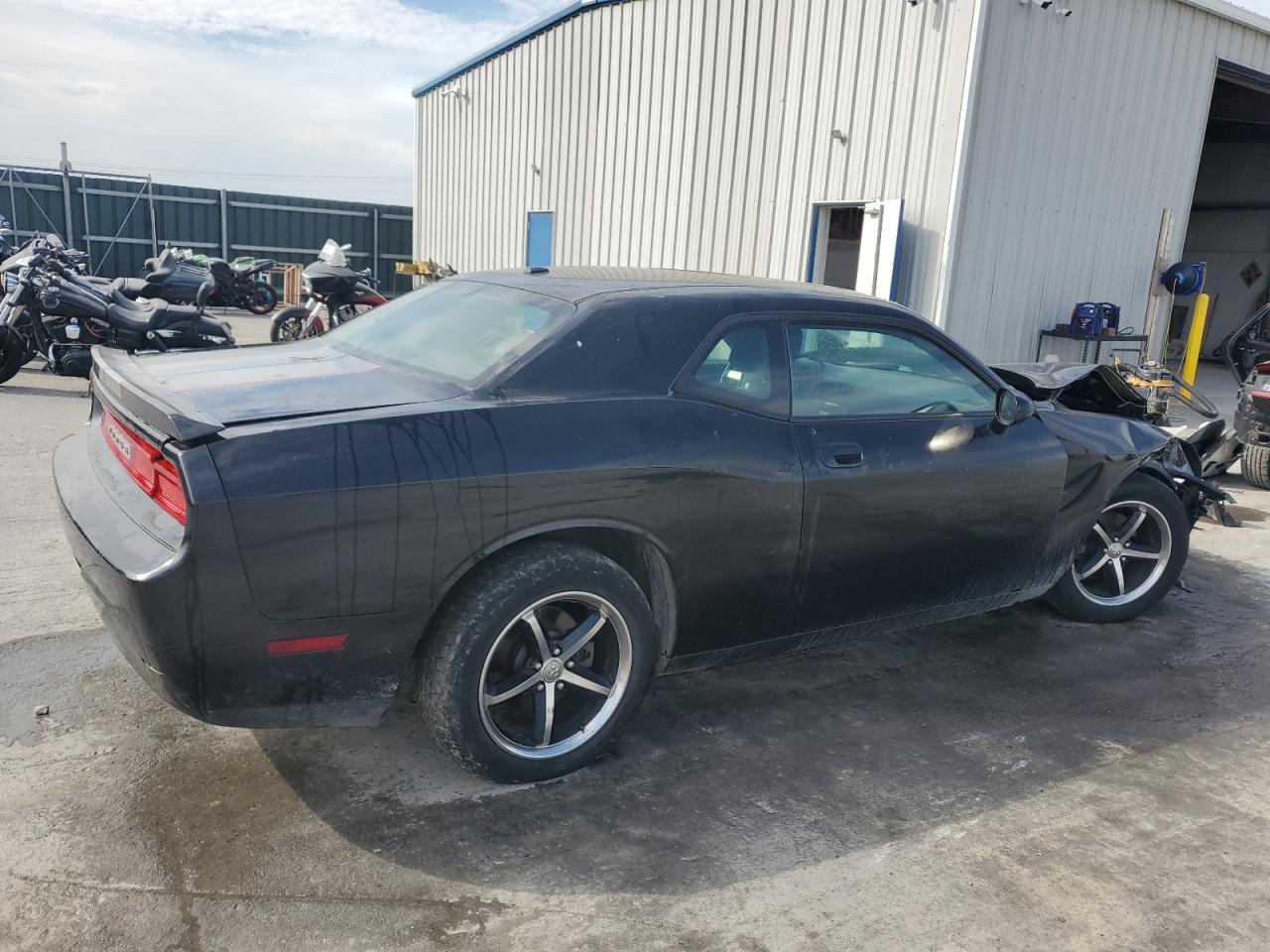 DODGE CHALLENGER SE