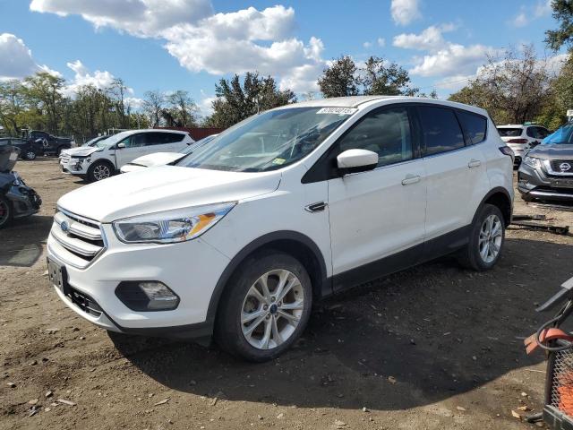 Global Auto Auctions: 2017 FORD ESCAPE SE