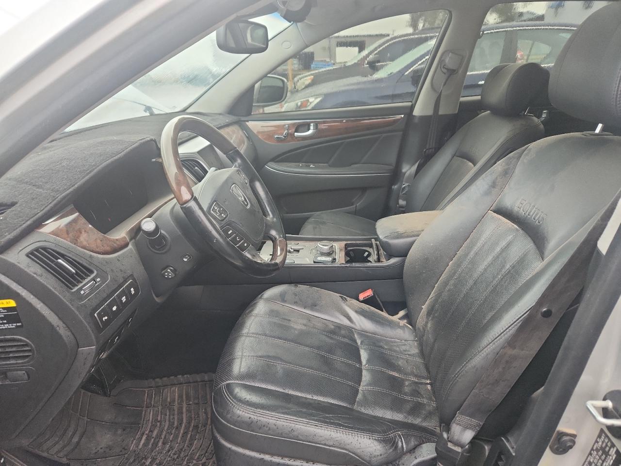 HYUNDAI EQUUS SIGNATURE