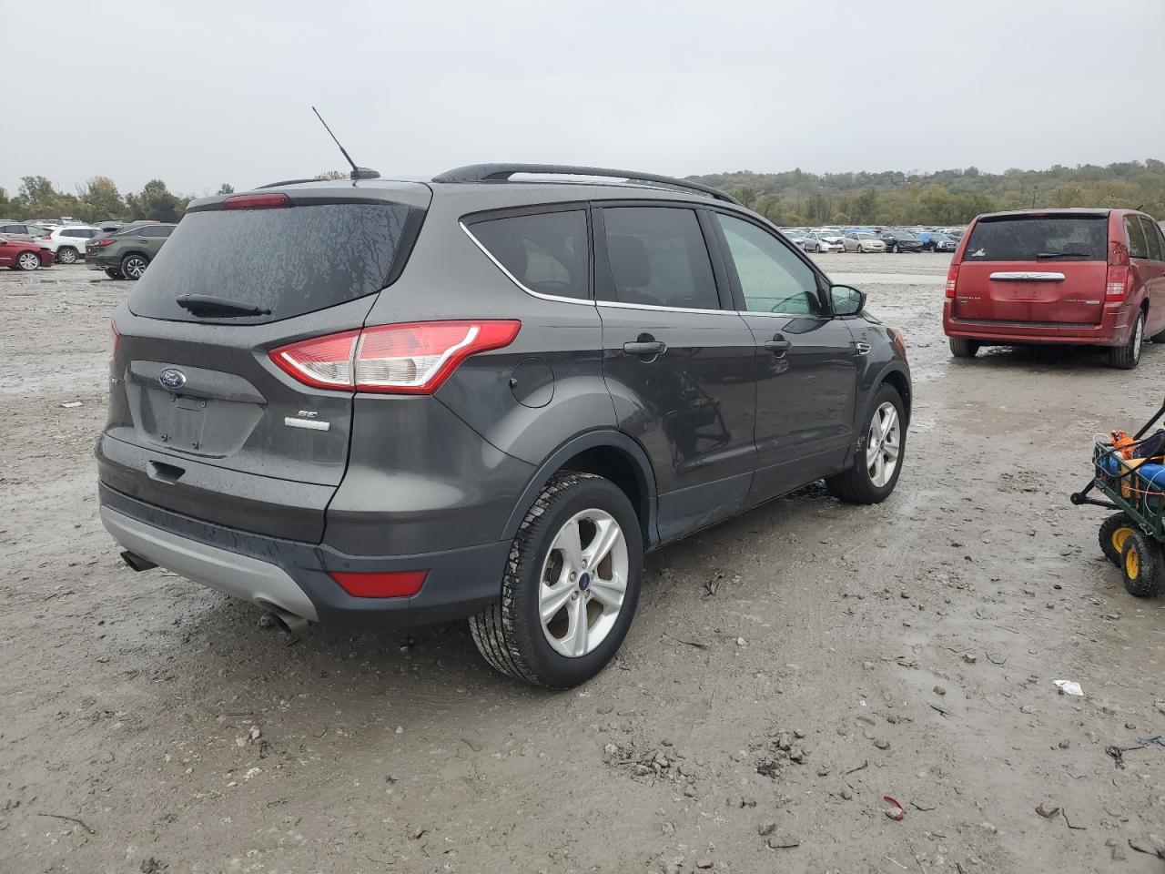 FORD ESCAPE SE