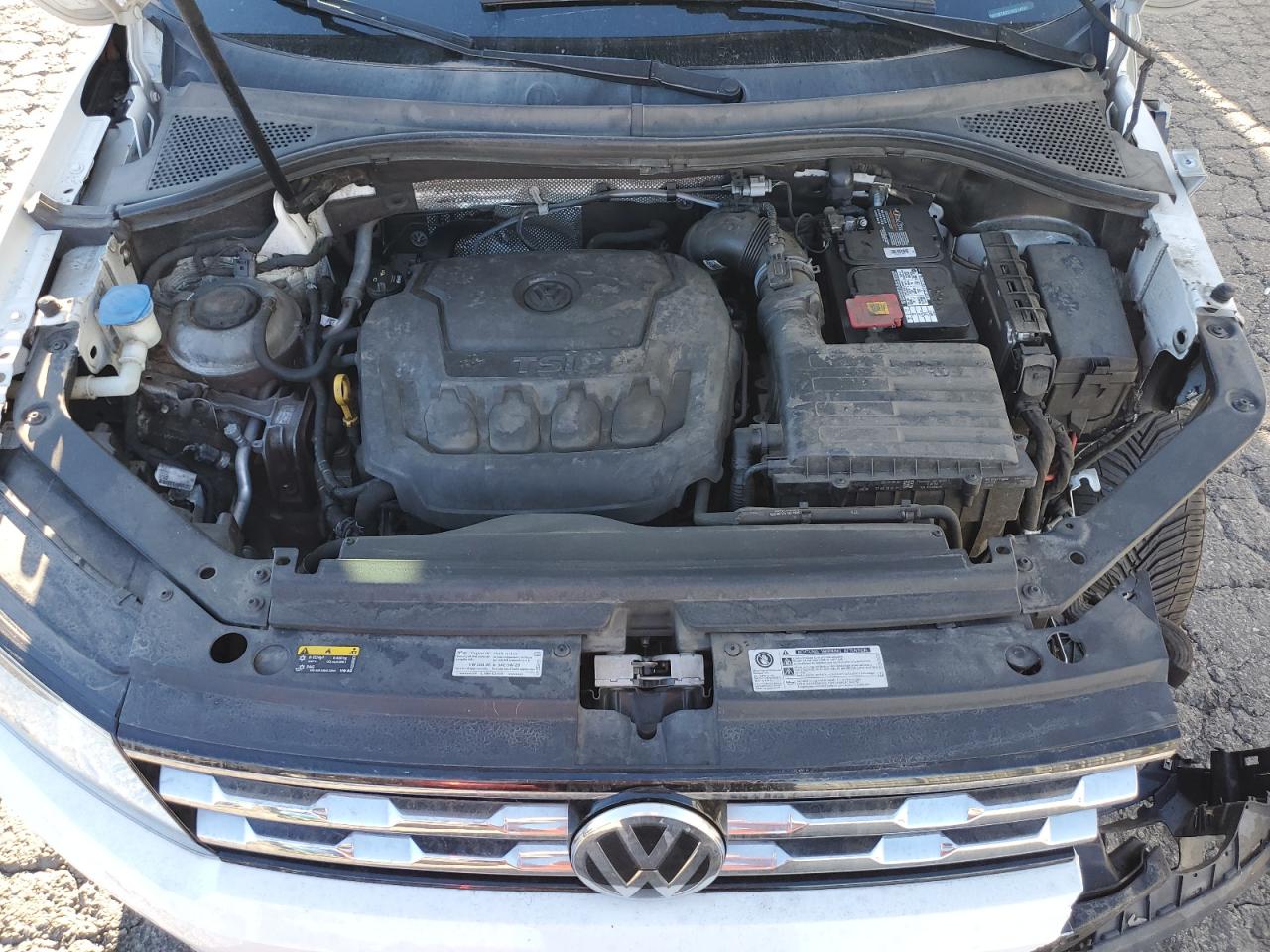 VOLKSWAGEN TIGUAN SE