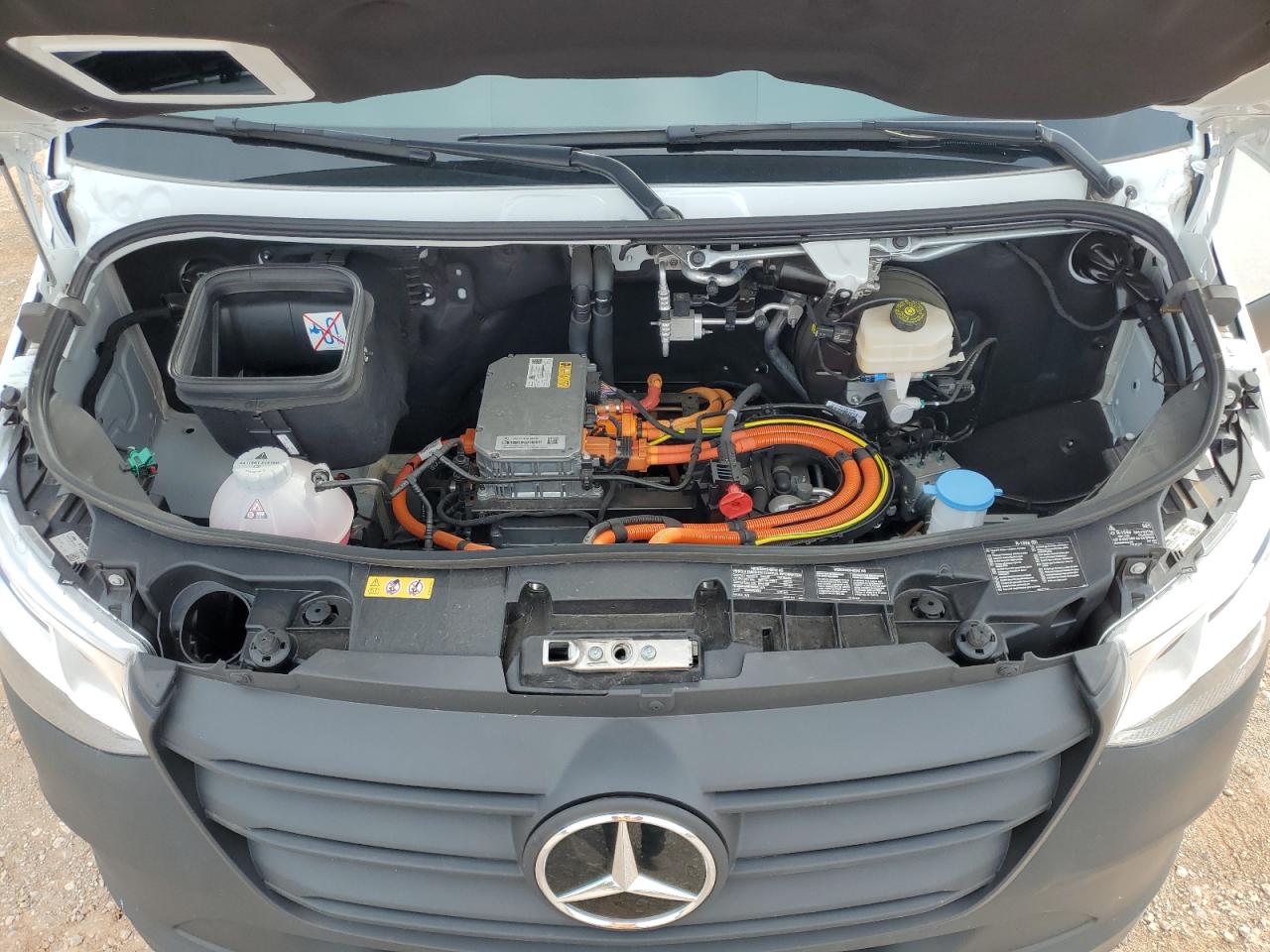 MERCEDES-BENZ SPRINTER 2500